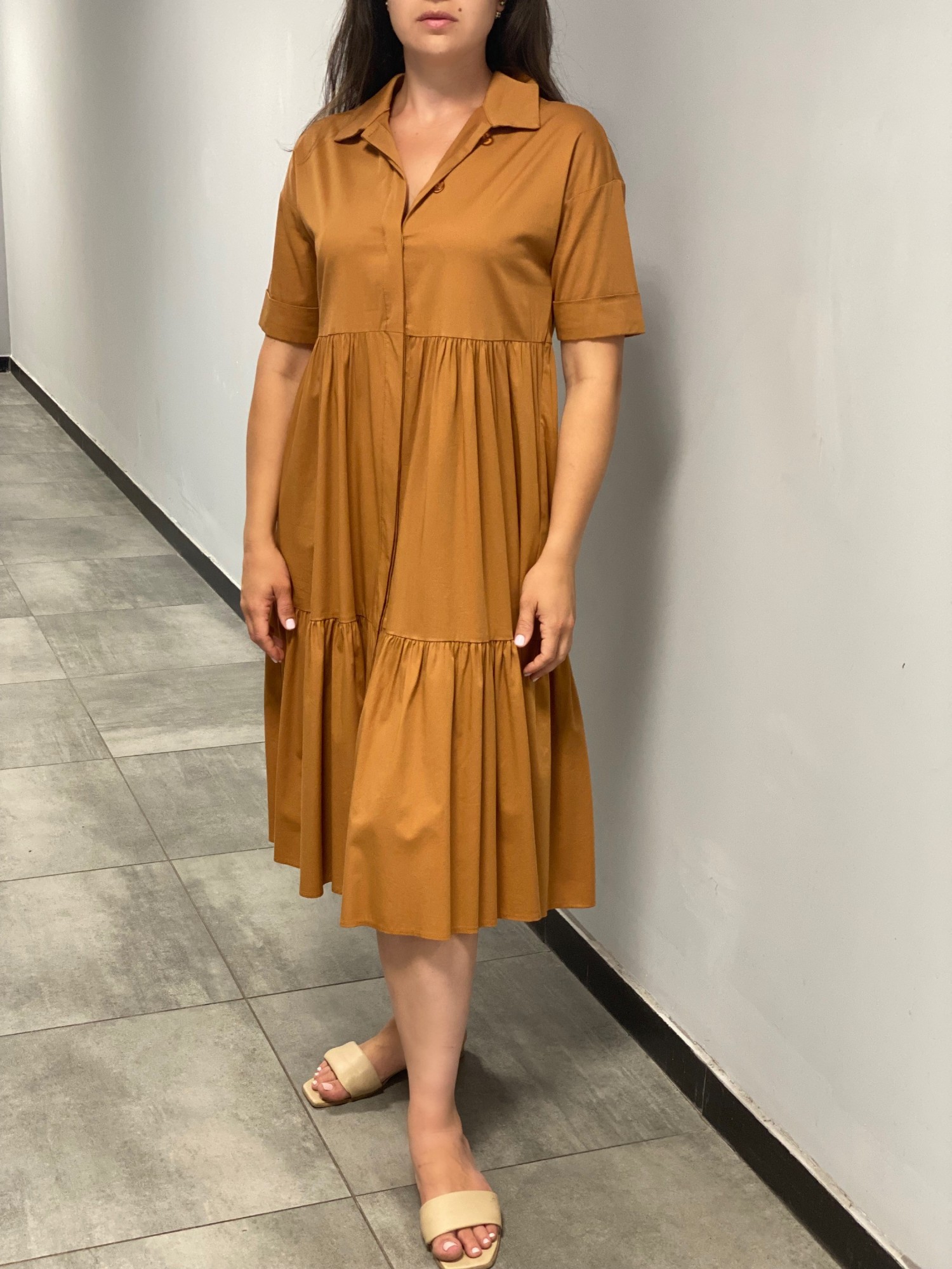 

Платье LAGBI 20147 карамель миди L