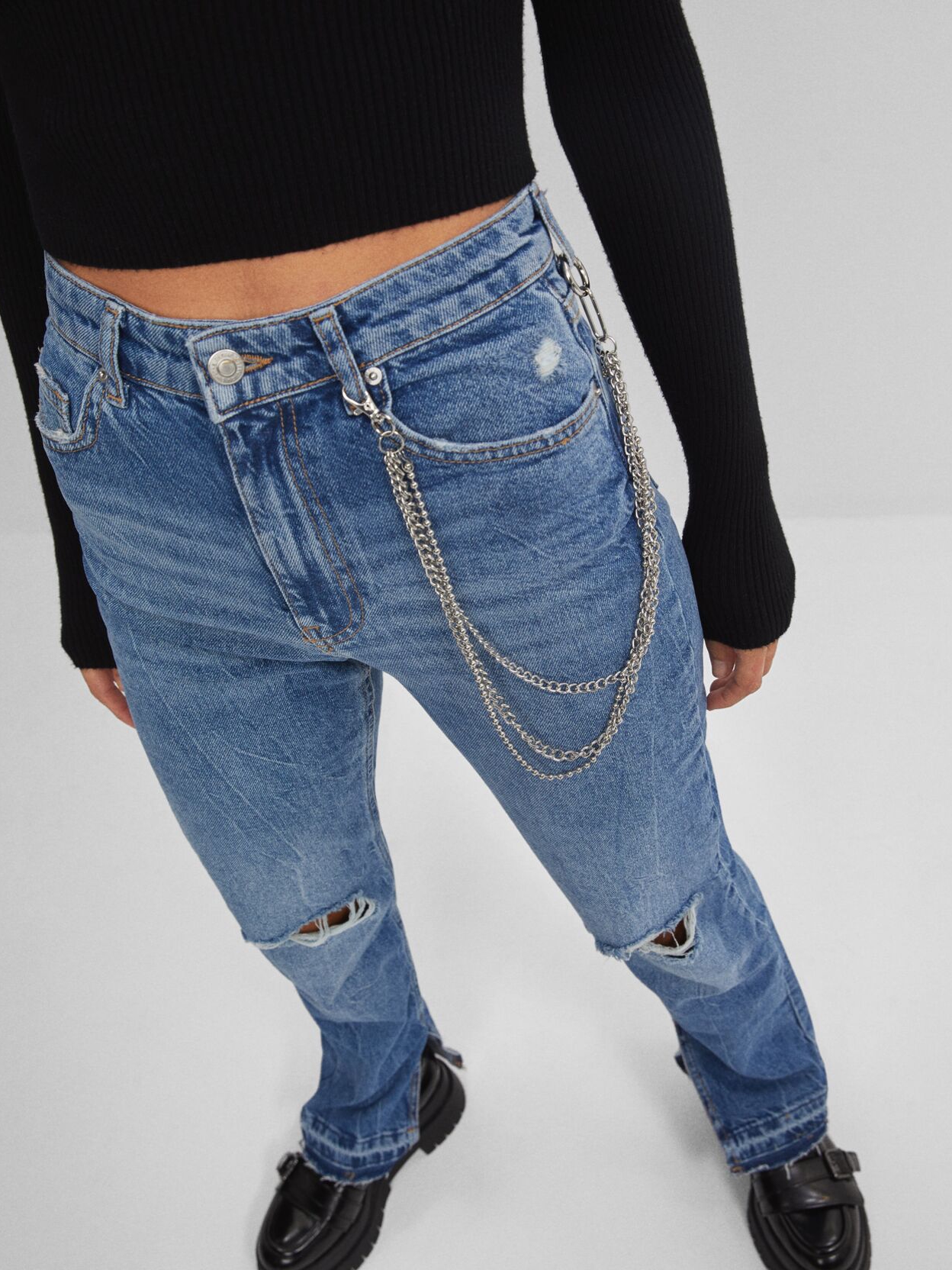 

Джинсы Bershka 5031/179/400 38 Светло-синие
