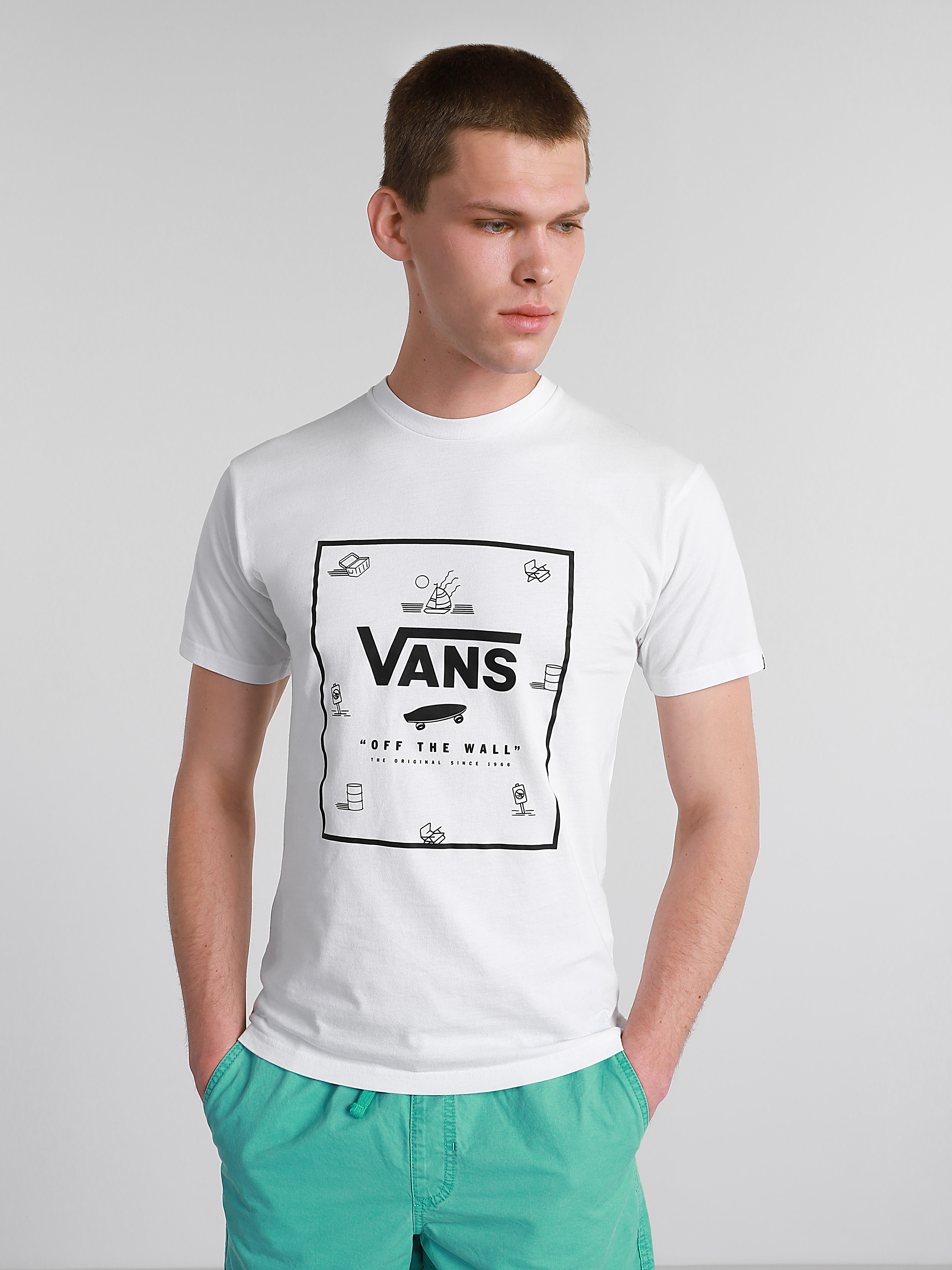 

Футболка Vans V1212  Белая, Футболка Vans V1212 M Белая