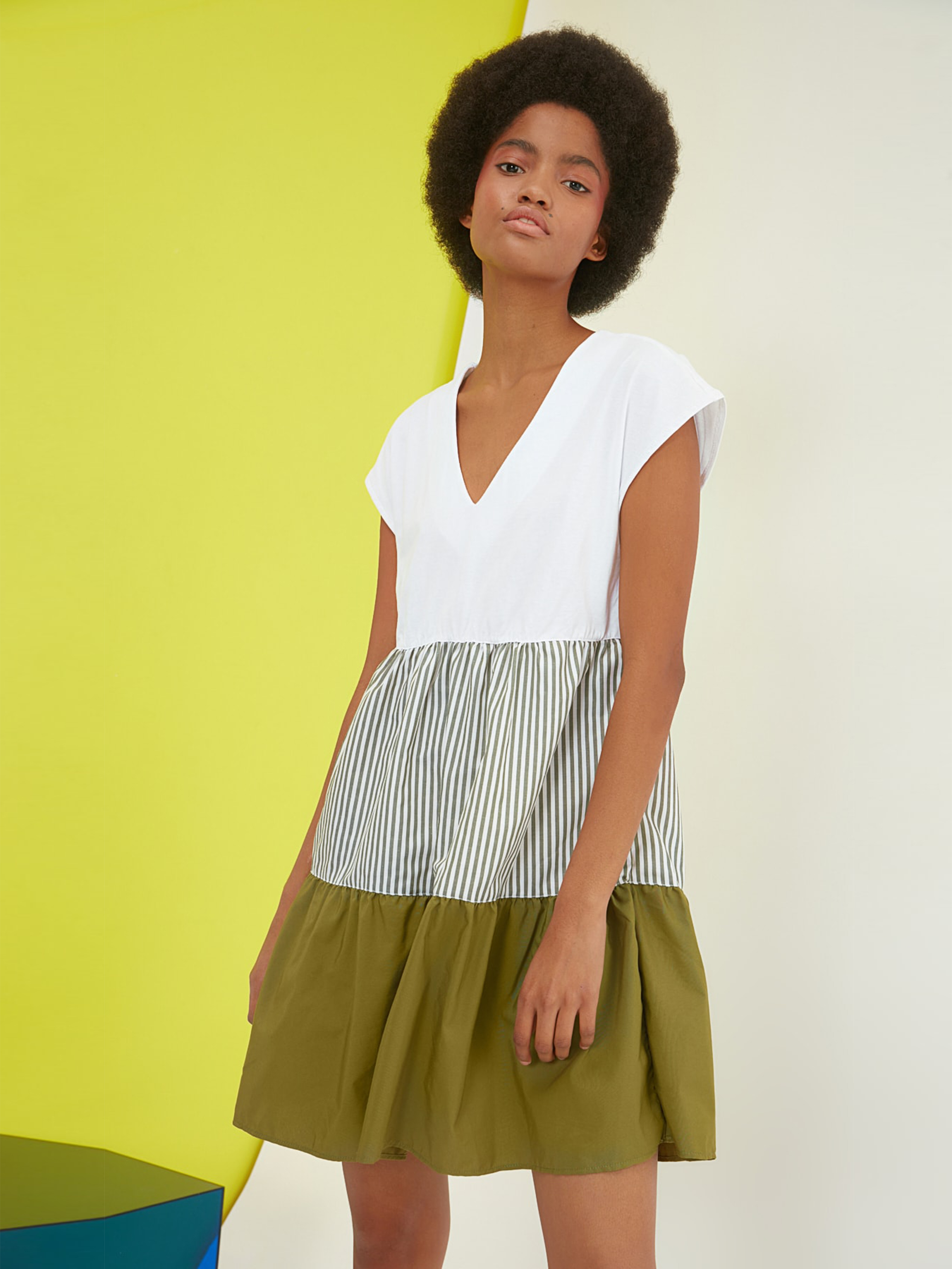 

Платье Trendyol TWOSS21EL2391-32 36 Haki