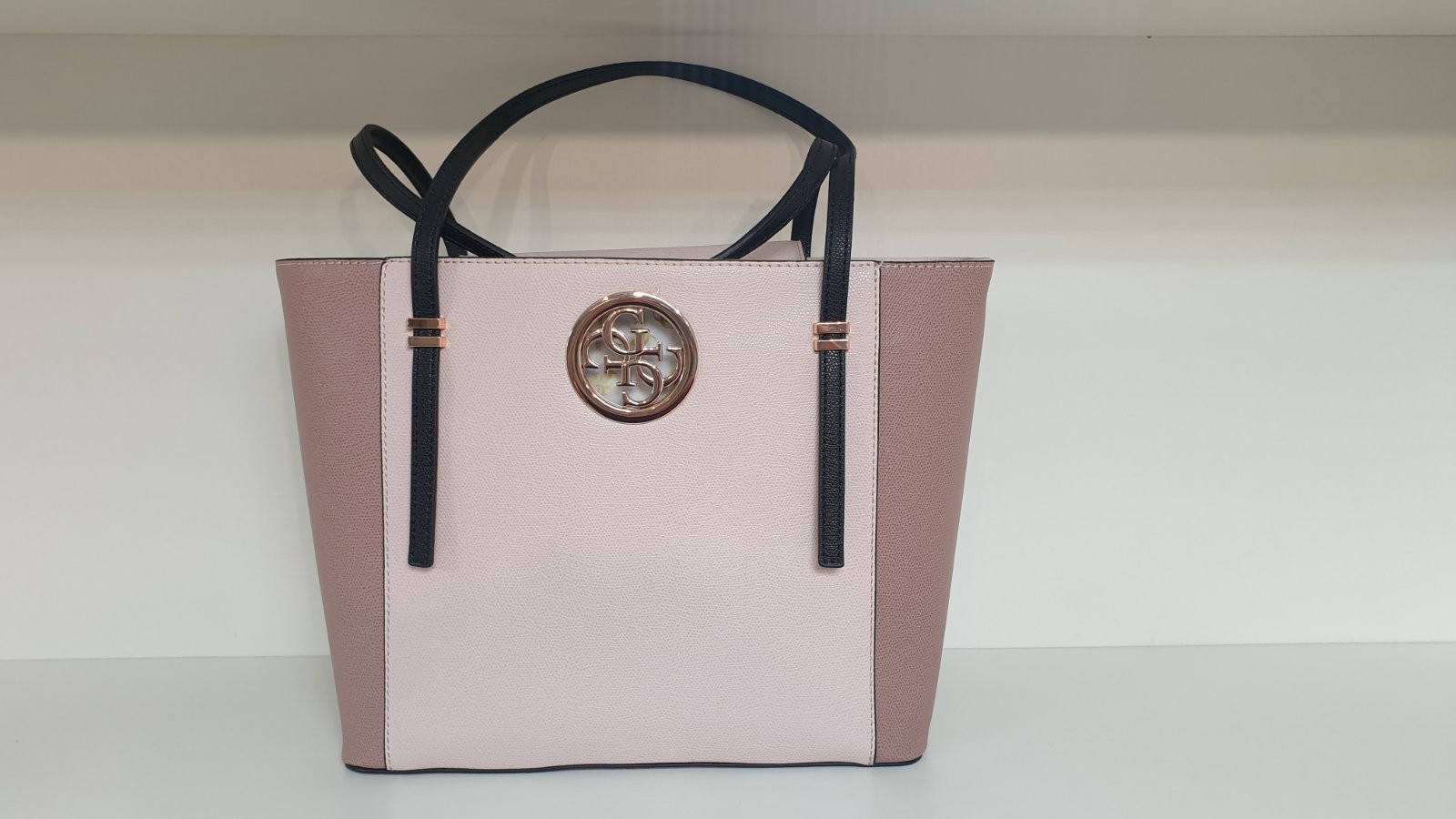 

Сумка GUESS розовая