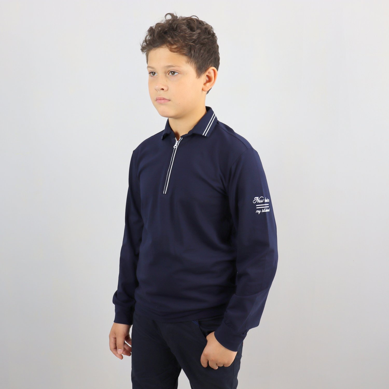 

Кофта для мальчика Blueland (10.784тсин) Размер 11, 146 см Темно-синий