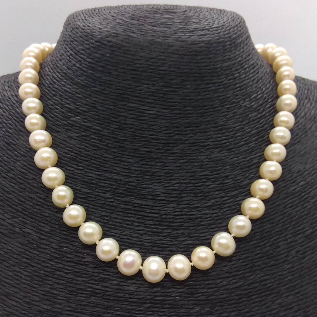 

Жемчужное ожерелье из кремового жемчуга L=46 см Ø=8 мм