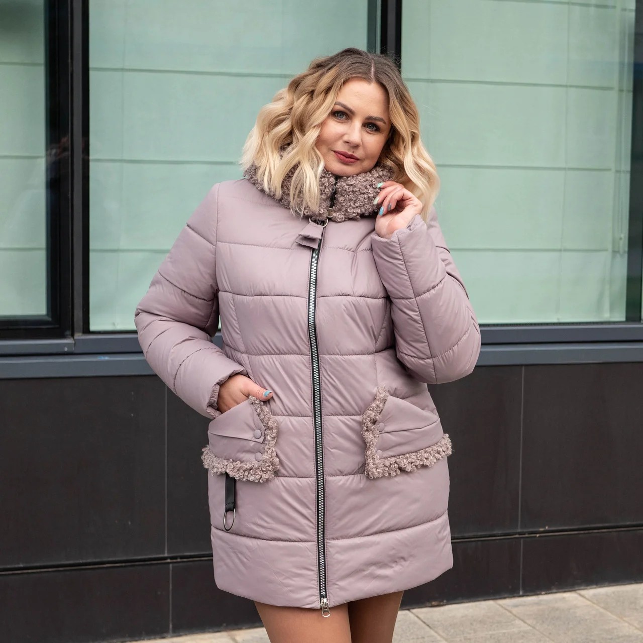 

Зимняя женская куртка большого размера UF-Fashion Куртка барашек-ad 56 темная пудра