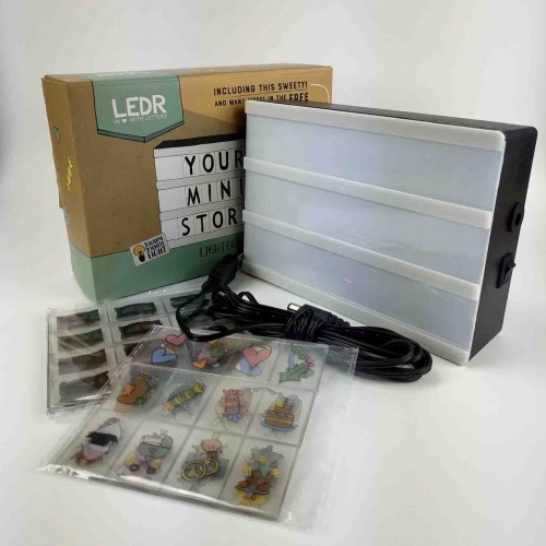 

Лайтбокс с буквами LEDR А6-BLACK MINI