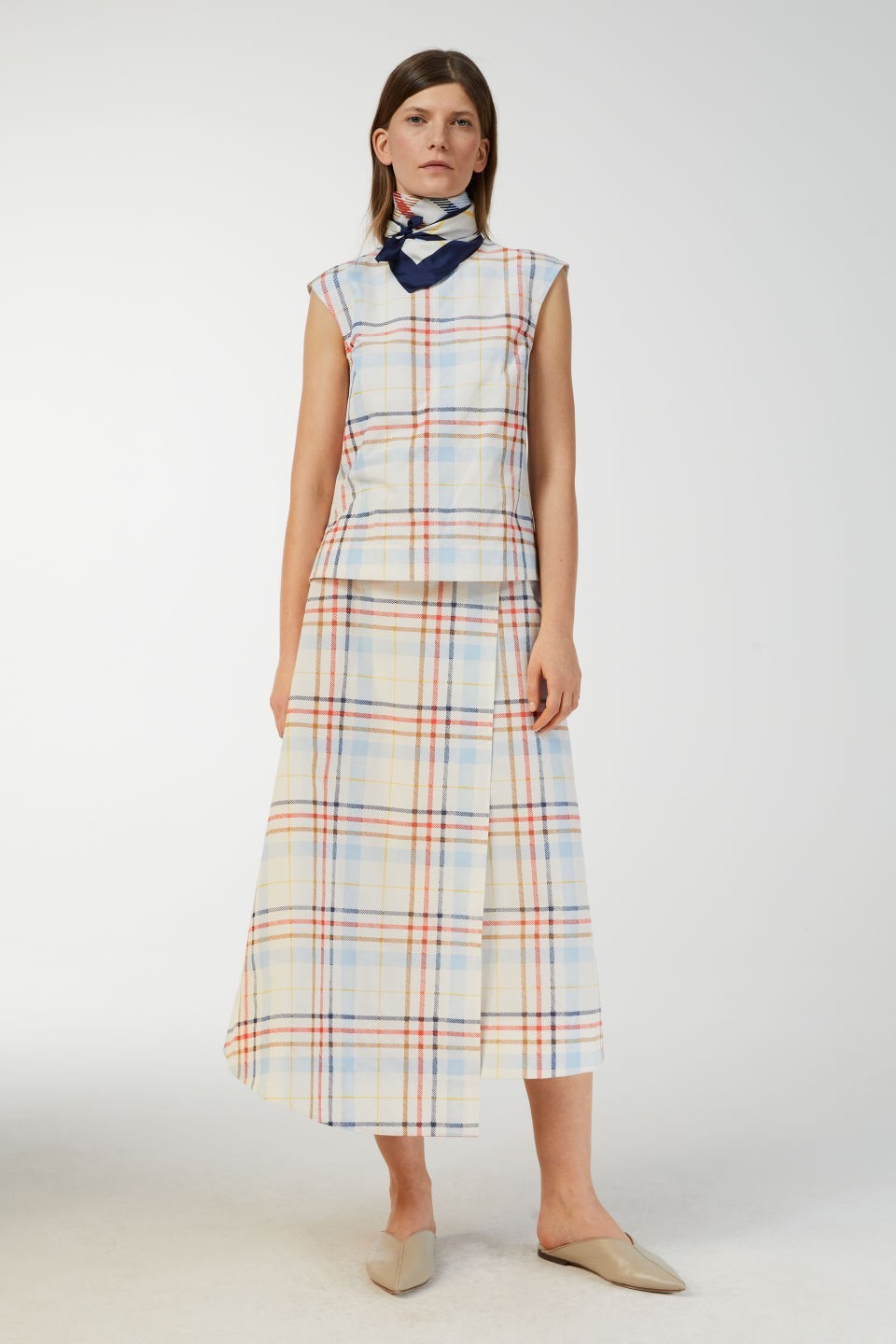 

Юбка женская ARKET Bianchini-Férier Taffeta Wrap Skirt, Юбка женская ARKET Bianchini-Férier Taffeta Wrap Skirt 42