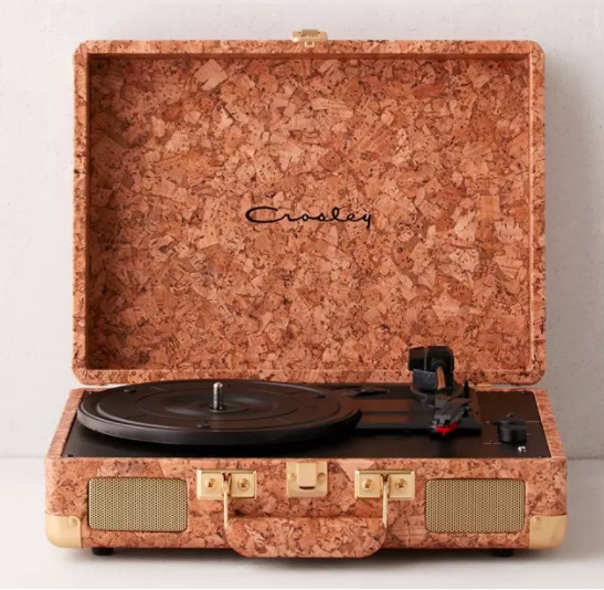 

Проигрыватель винила Crosley Cruiser Deluxe Turntable Exclusive Cork Print с Bluetooth