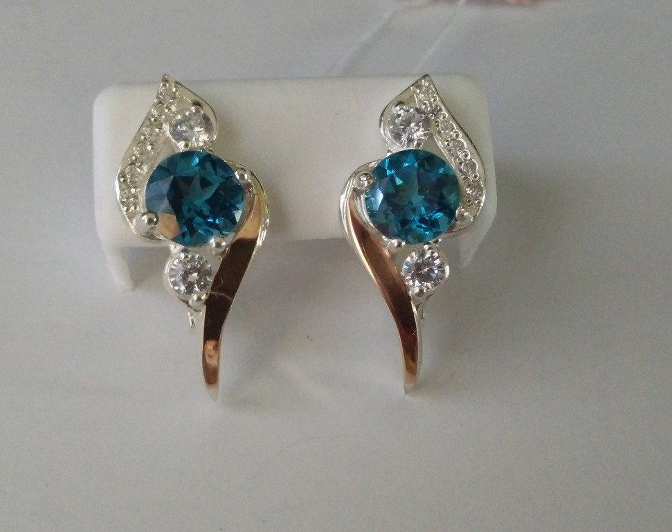 

Серьги из серебра с золотом и нано топазом Ирис, 0282.02