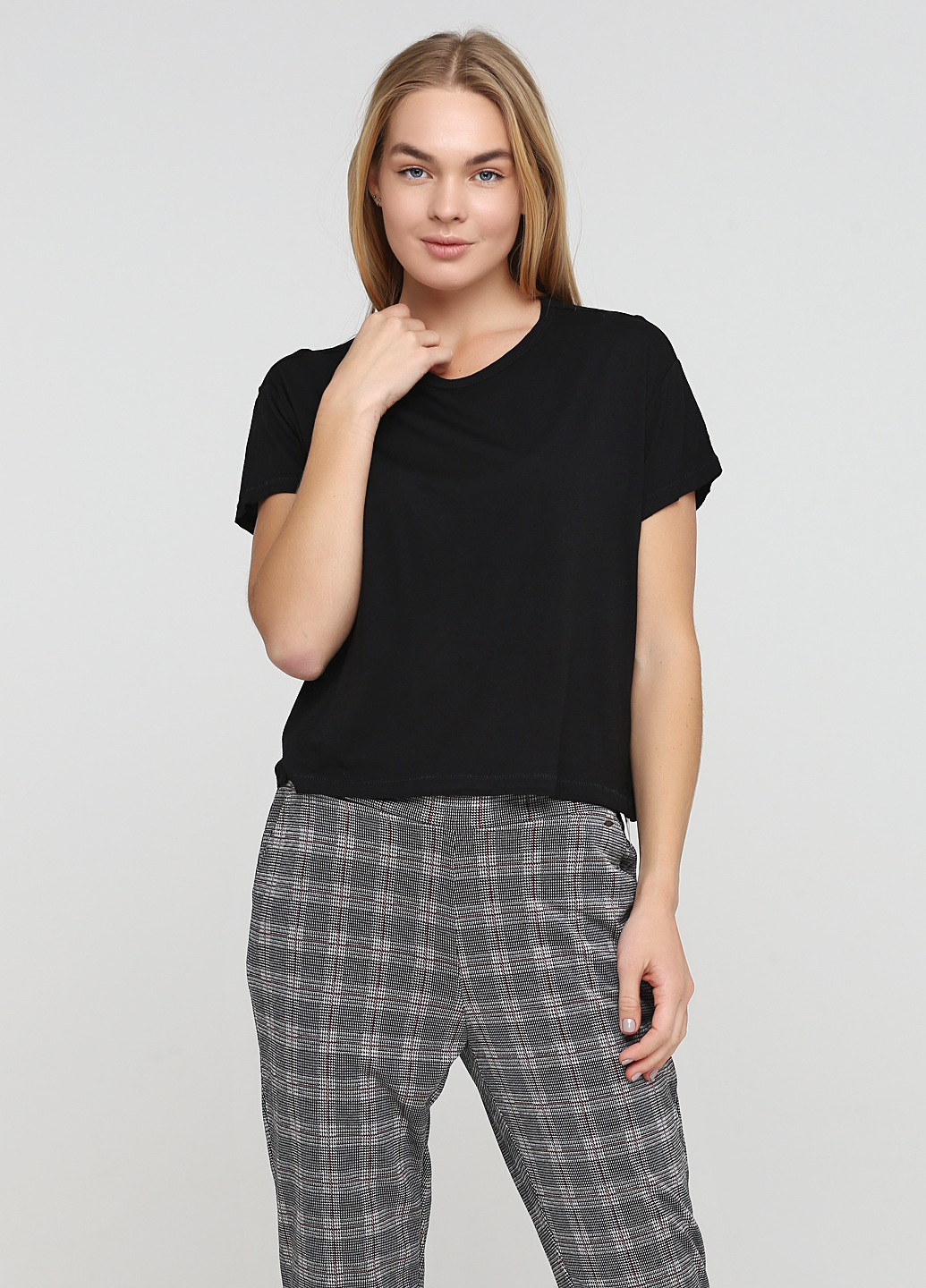 

Футболка H&M  Черный 0311160_черн_01, Футболка H&M L Черный 0311160_черн_01