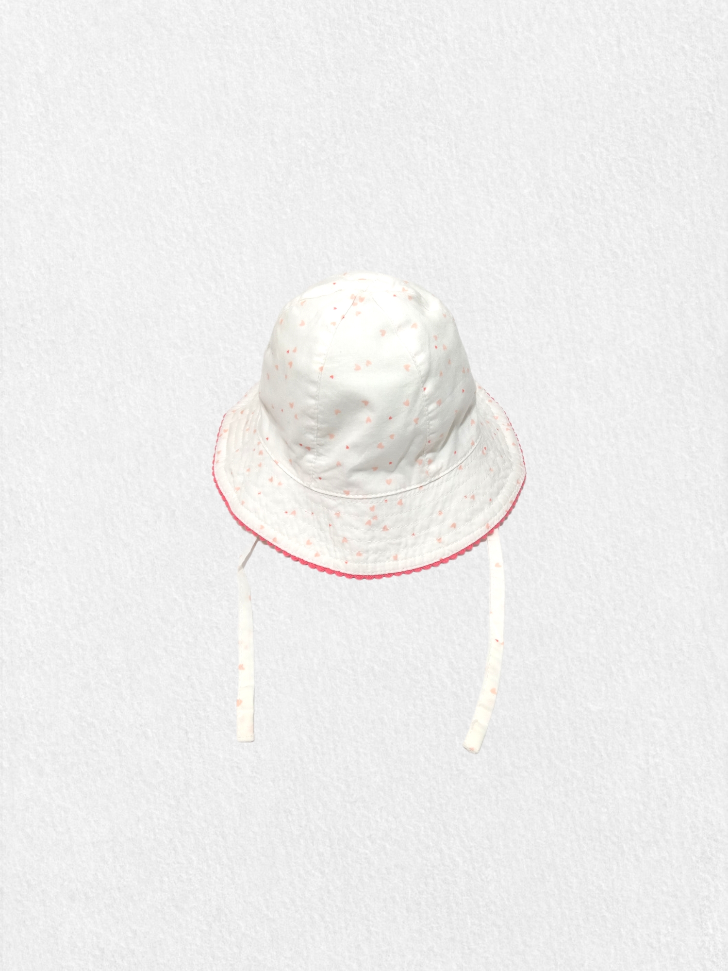

Шапка H&M 86 Белый 0471870_серц-горох_01