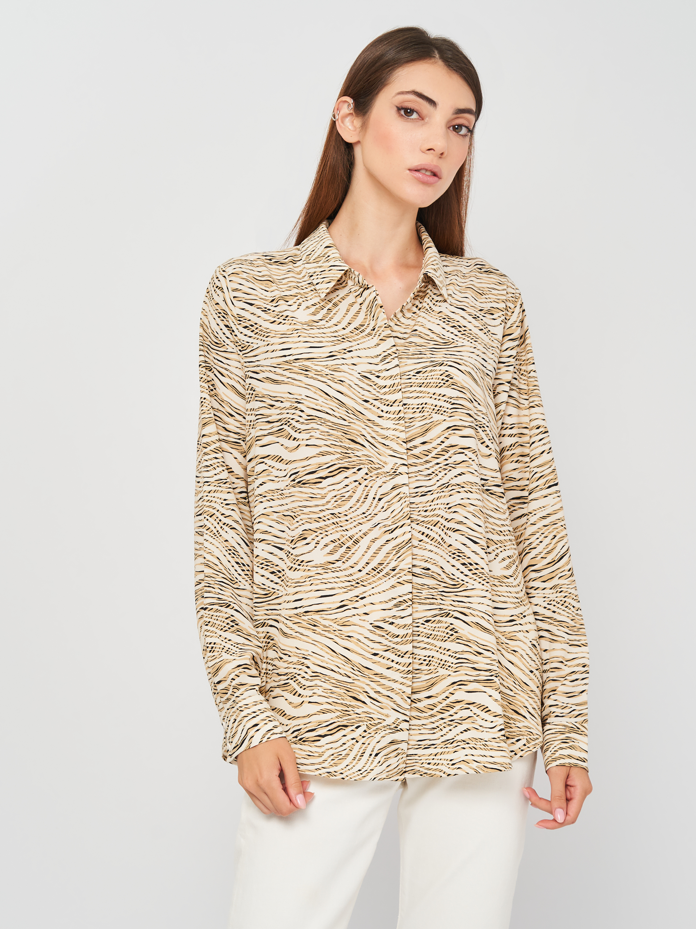 

Рубашка H&M 6956321sm  Светло-бежевая, Рубашка H&M 6956321sm 42 Светло-бежевая