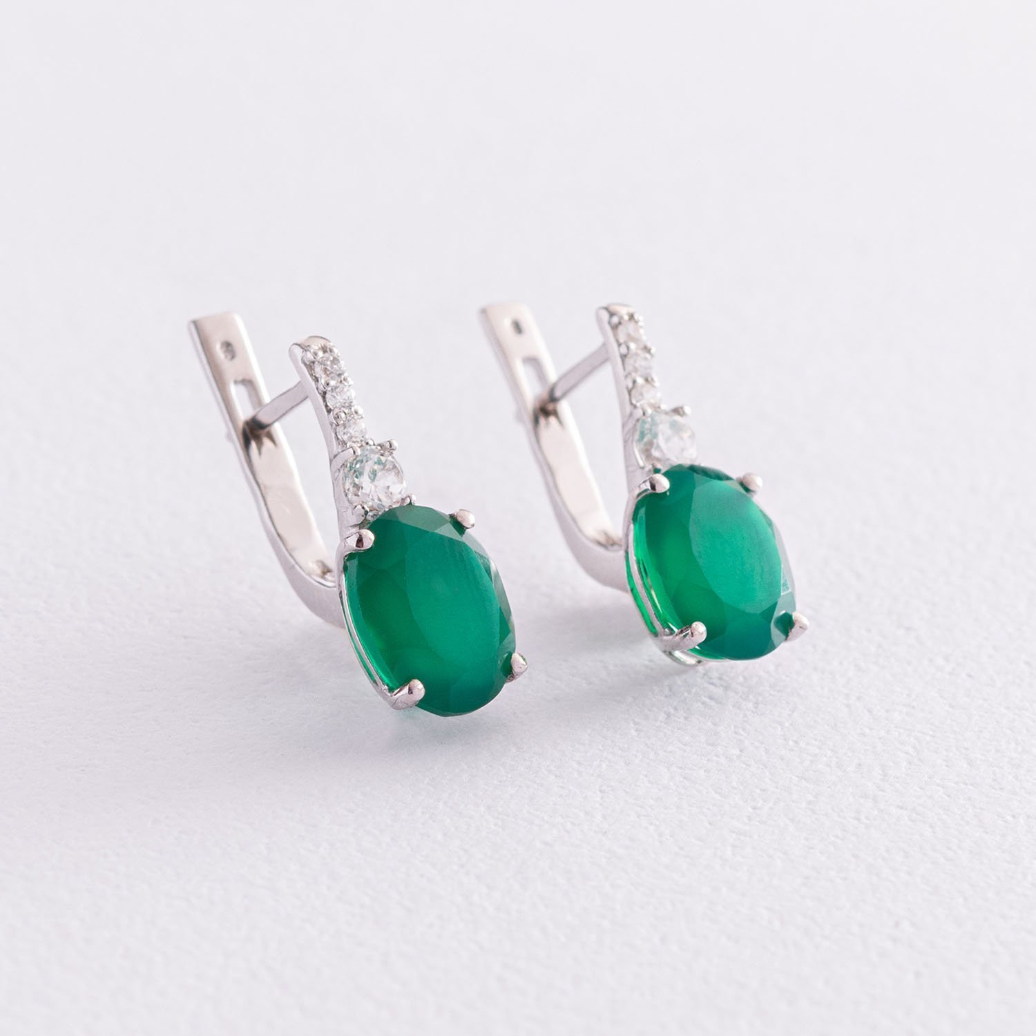 

Серебряные серьги (фианиты, агат) 2910/9р-GRAG Оникс