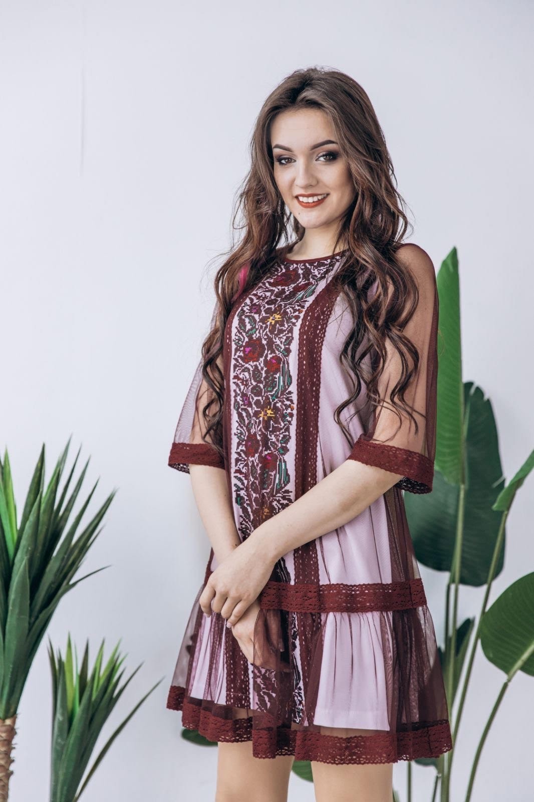 

Платье-вышиванка Скиба СК6752 46 Кофейное с рукавом