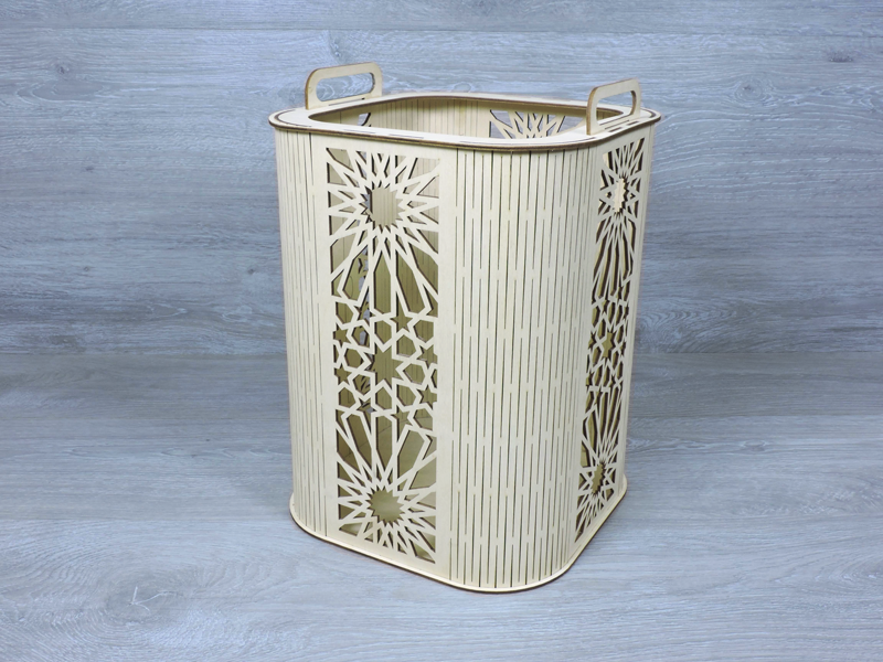 

Декоративная корзина Lucky Wood из фанеры с резаным рисунком и ручками 26х26х36 см (2279)