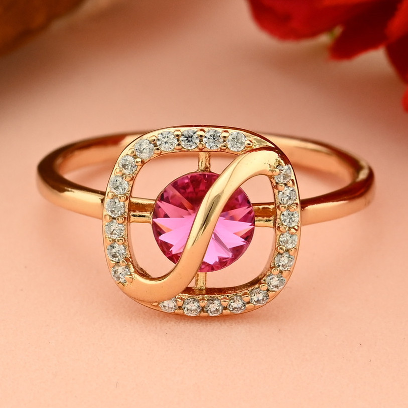 

Кольцо Xuping с кристаллами Swarovski 83221 ширина 11 мм розовый позолота 18К17