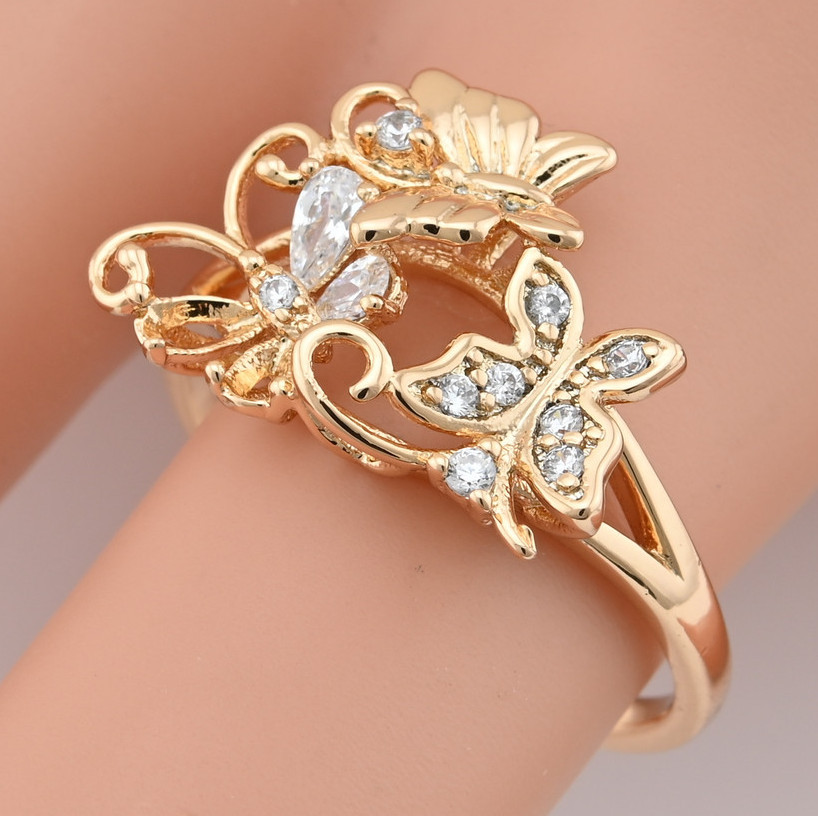 

Кольцо Xuping 15138 ширина 13 мм белые фианиты позолота 18К20