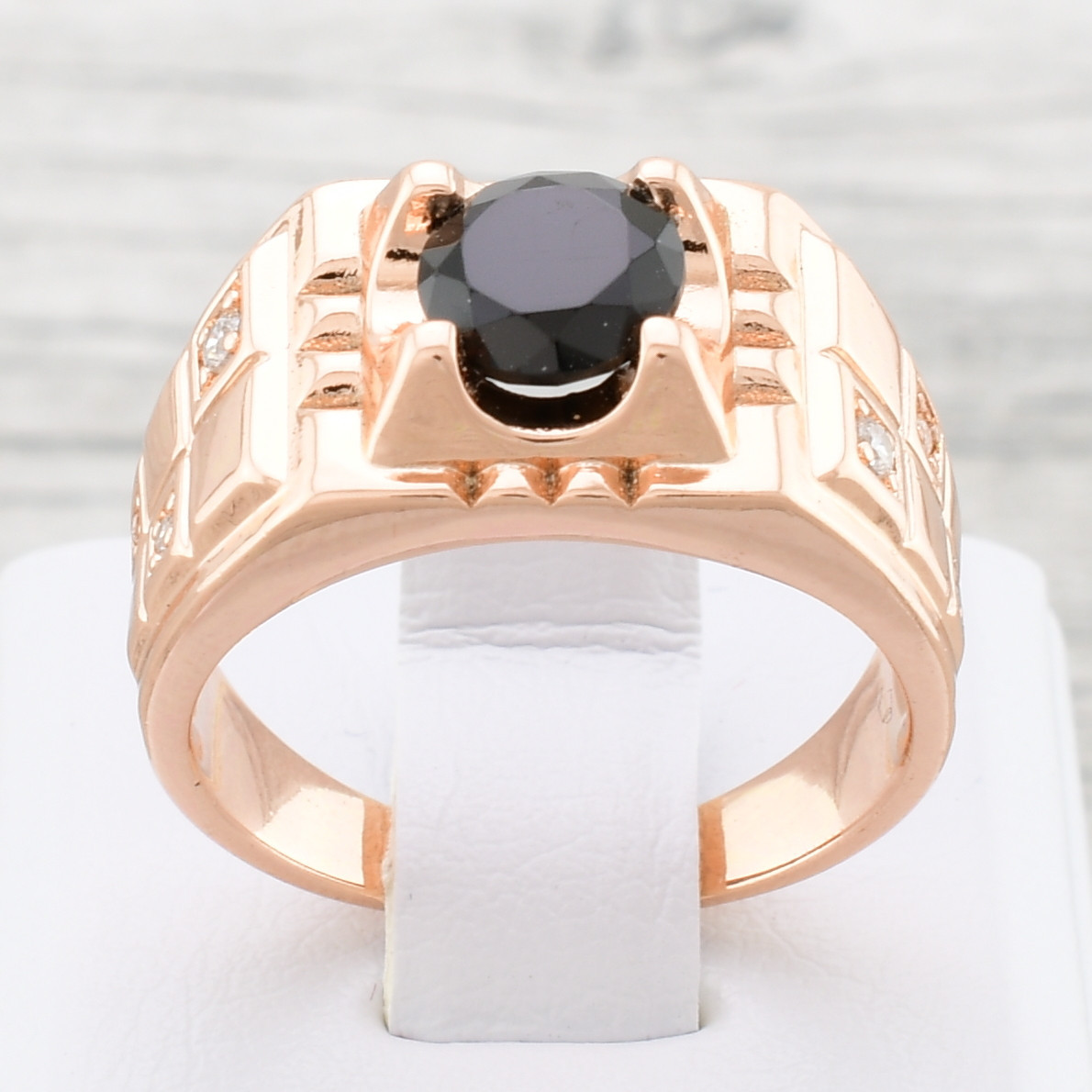 

Печатка Xuping 11582 ширина 12 мм черный фианит позолота РО20