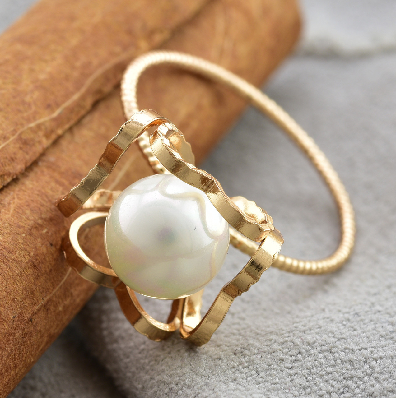 

Кольцо Xuping 15374 искусственные жемчужины позолота 18K20