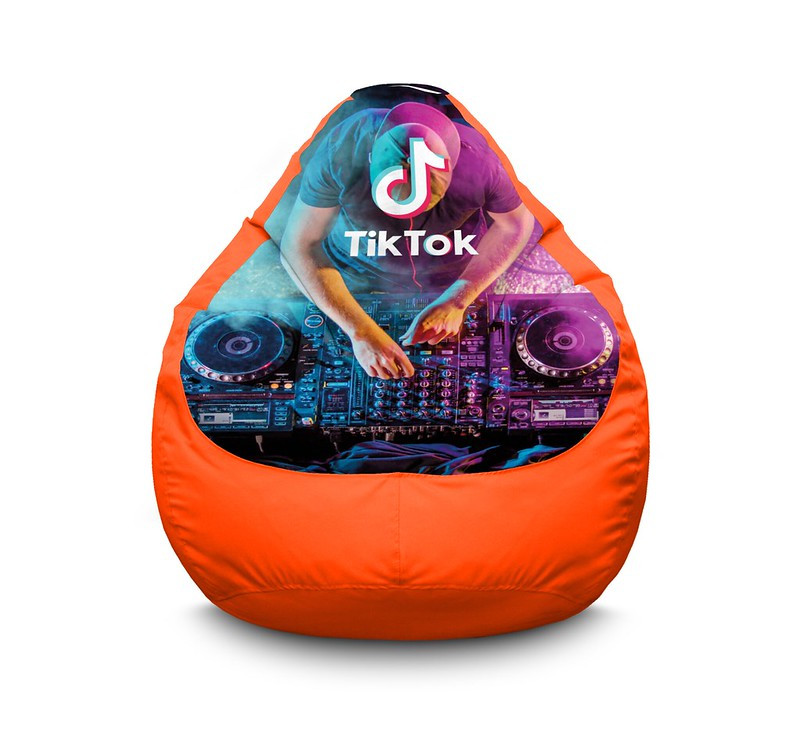 

Кресло мешок iPuff "Tik Tok. DJ" Оксфорд XXXL (100х135 см) Оранжевый