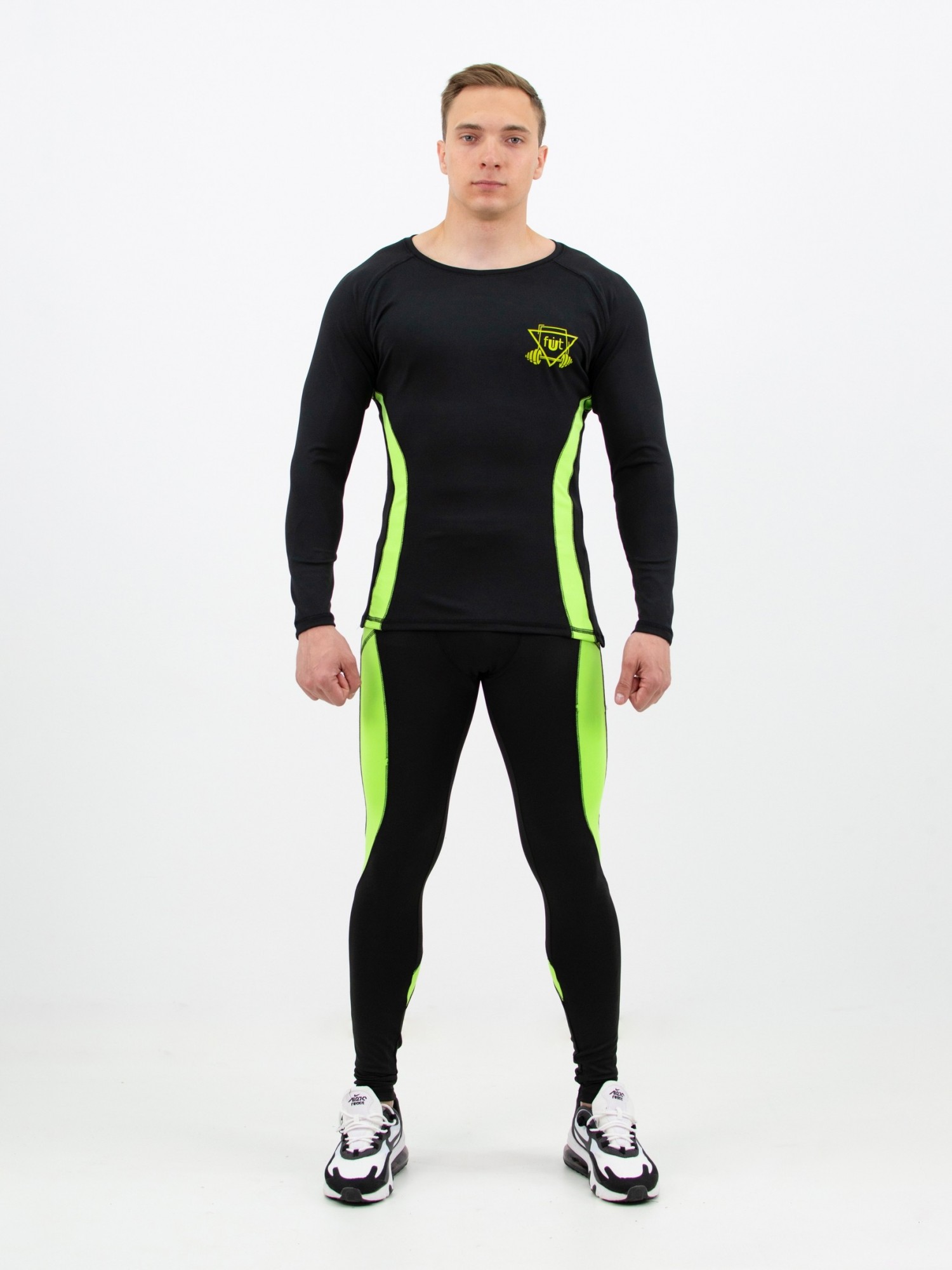 

Мужской спортивный комплект (Рашгард+тайтсы) fitU Rush G-black 2.0  Черный, Мужской спортивный комплект (Рашгард+тайтсы) fitU Rush G-black 2.0 L Черный