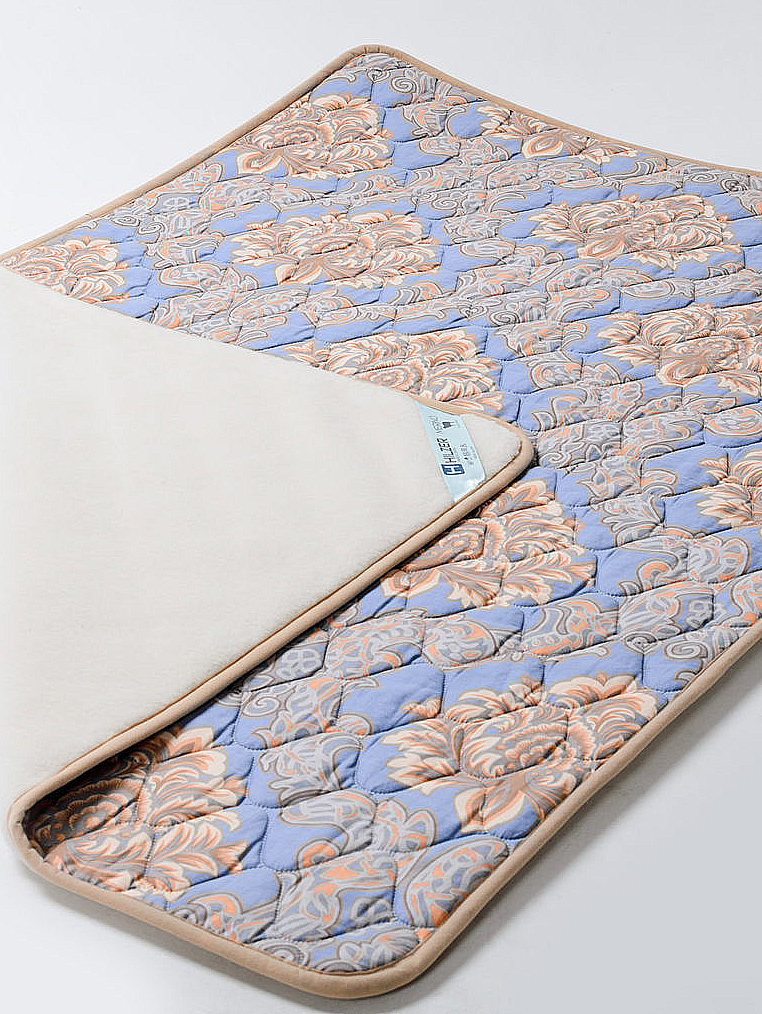 

Одеяло осень-зима HILZER (MERINO/SATIN) двуспальное 220x200 см, Италия, 100% шерсть + Сатин