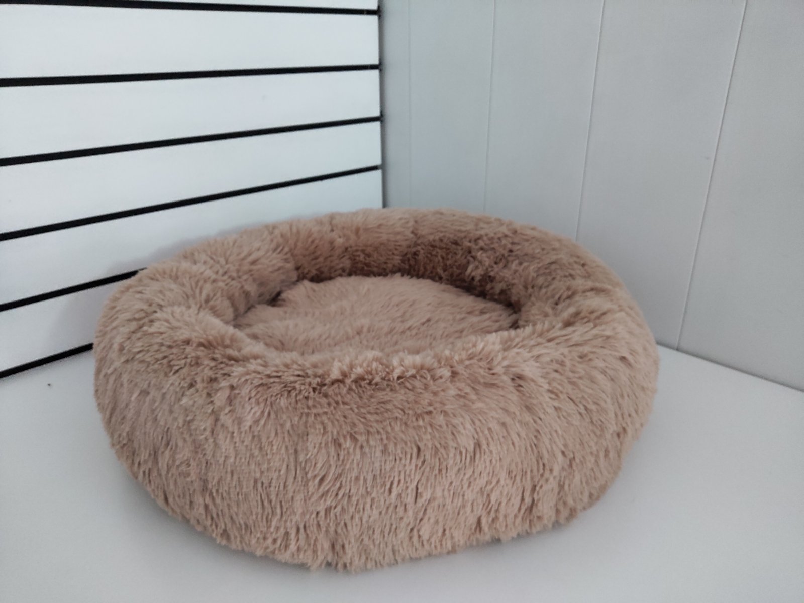 

Лежак Soft для кошек и собак Бежевый 60 x 60 x 20 см спальное место для домашних животных 4059