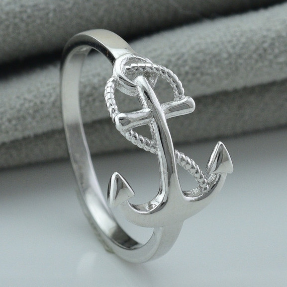 

Серебряное кольцо ТК1133820