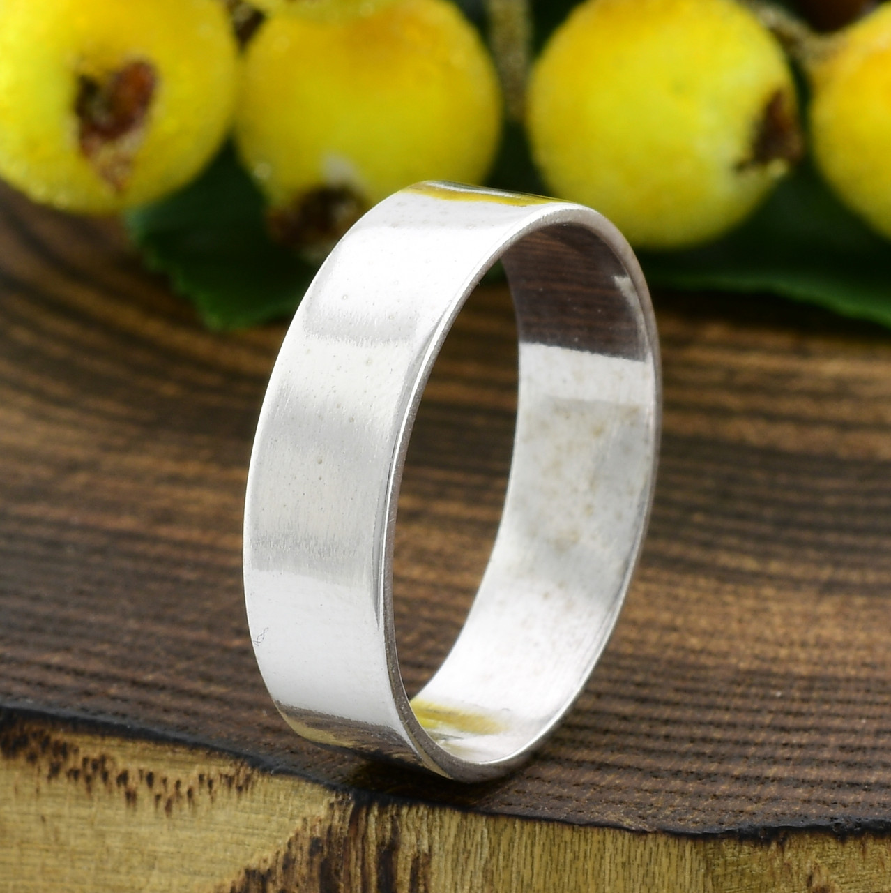 

Серебряное обручальное кольцо Американка 18