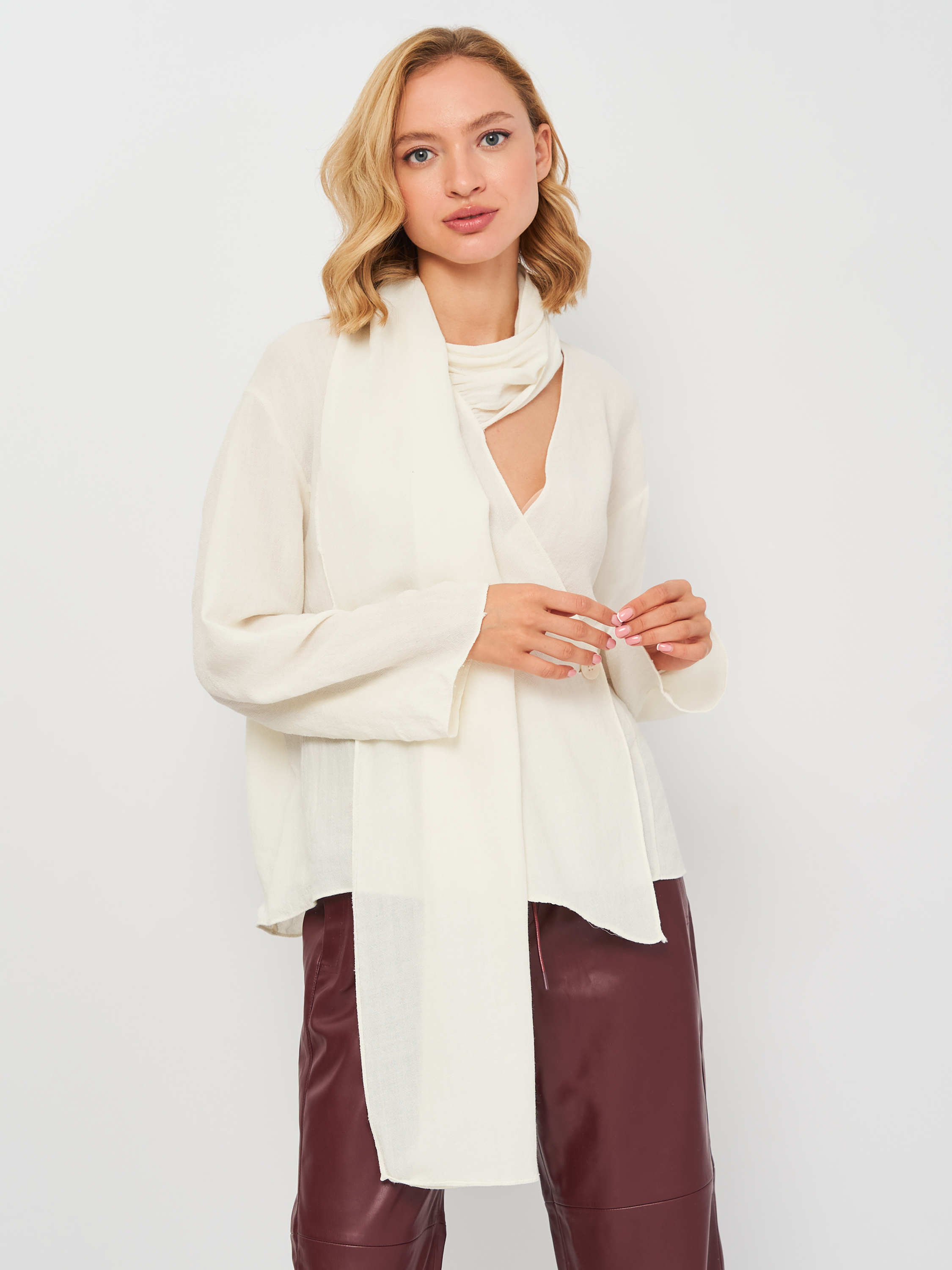 

Блузка Zara 8576531251-ABAK L Молочная