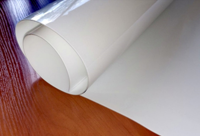 

Скатерть мягкое стекло Dekores на стол защитная 1300x900x2 мм Белая