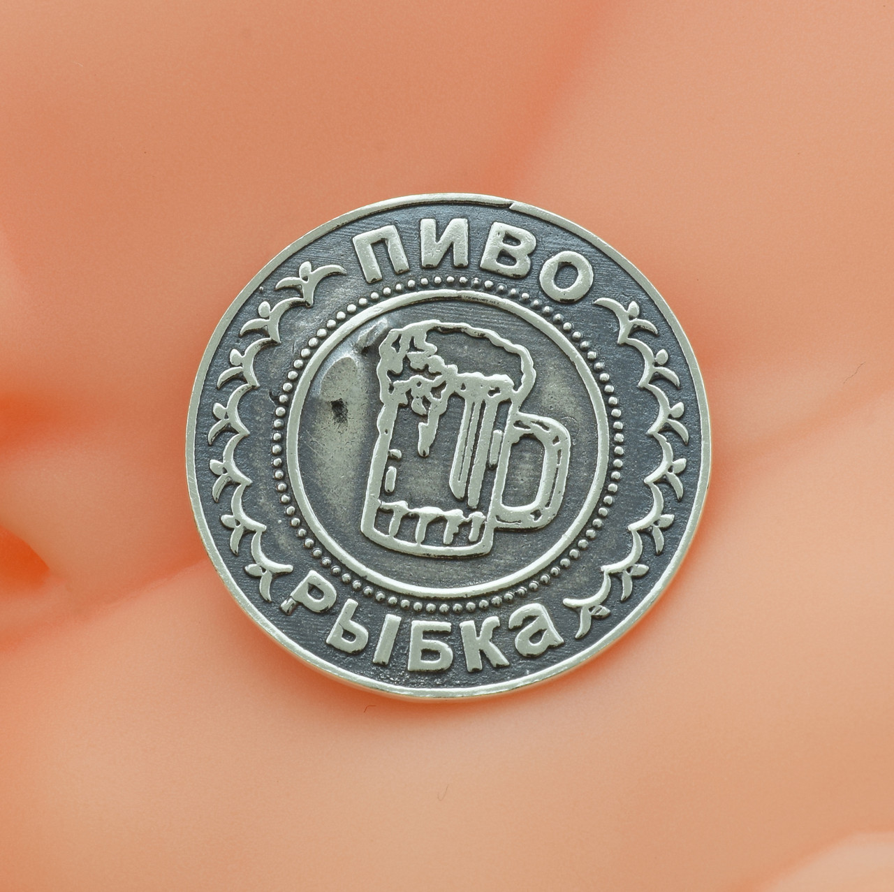 

Серебряный сувенир Монетка размер 24х24 мм вес 3.55 г