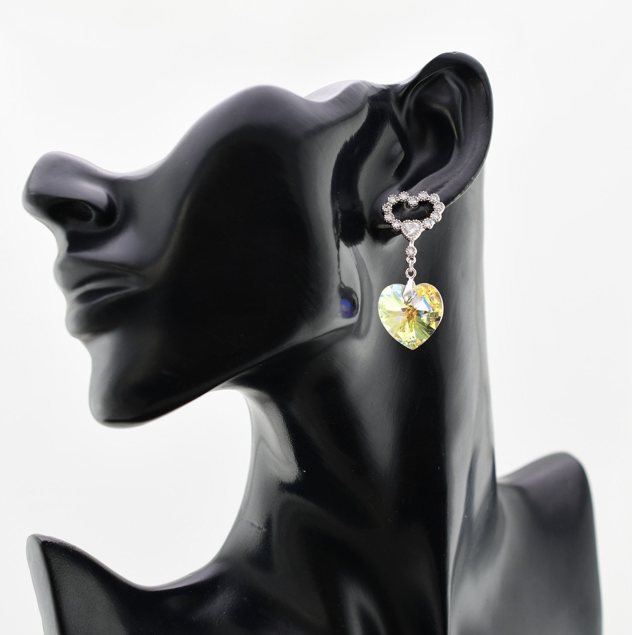 

Сережки Xuping з кристалами Swarovski 83088 розмір 45х19 мм колір утреннее мерцание позолота Біле Золото