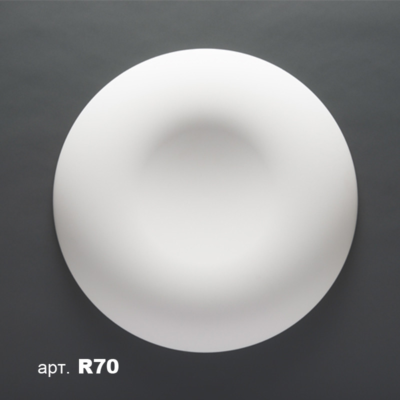 

Розетка Orac Decor R70