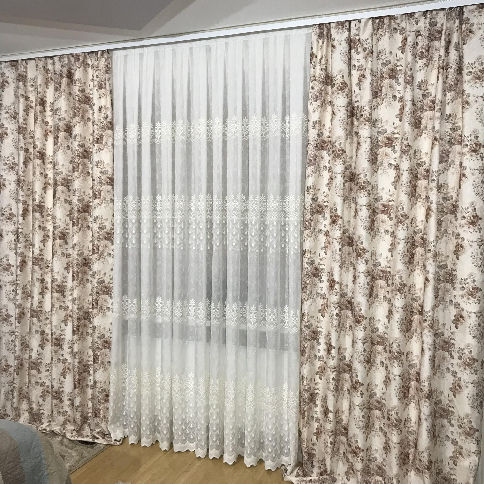 

Шторы TG Home с цветочным принтом в стиле Прованс №397 беж