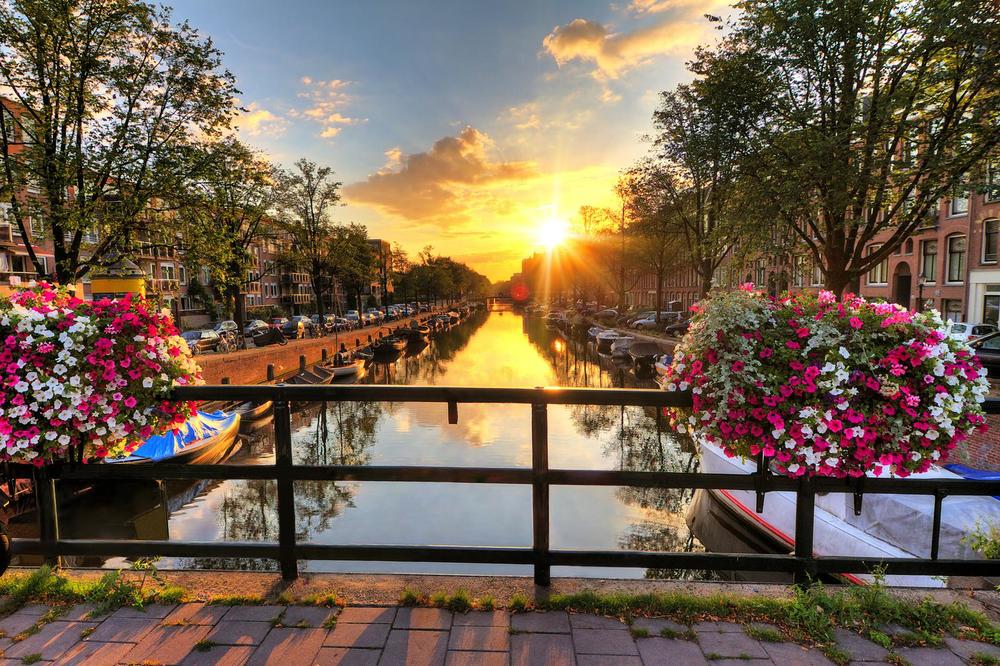 

Фотообои Walldeco Закат над Венецией №33213 Фреска