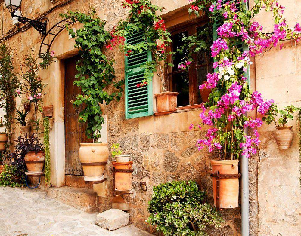 

Фотообои Walldeco Старинная улица №0260 Волокно