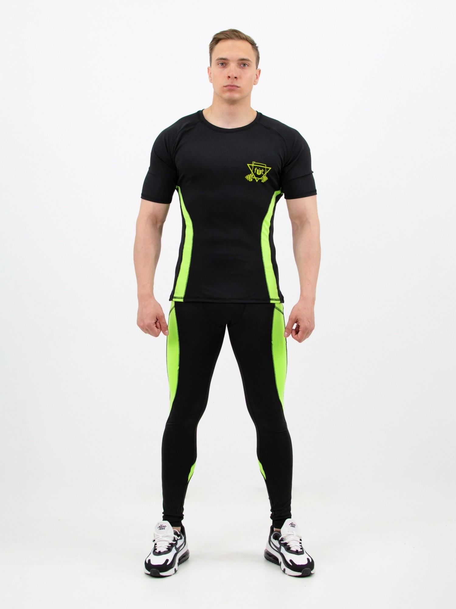 

Мужской спортивный комплект(Рашгард+тайтсы) fitU Armm G-black 2.0  Черный, Мужской спортивный комплект(Рашгард+тайтсы) fitU Armm G-black 2.0 M Черный
