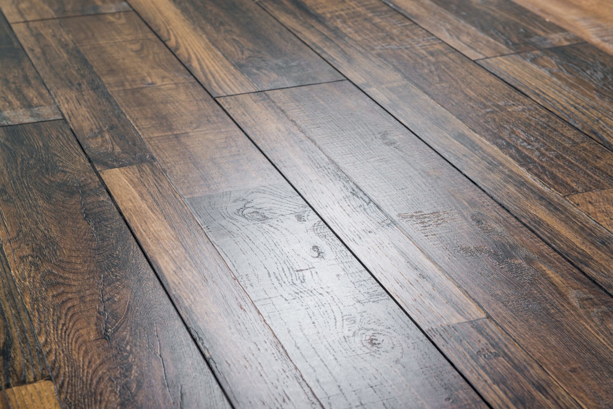 

Ламинат Grun Holz Дуб Морион палубный 33 класс 94004