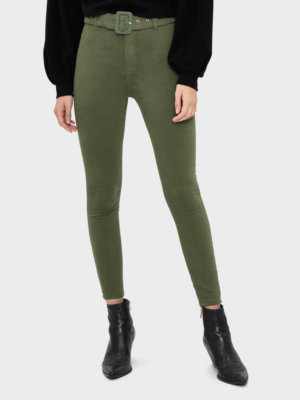 

Брюки Bershka 0172/019/505-ACUW 36 Зеленые