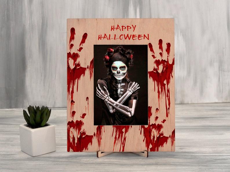 

Фоторамка "Halloween" 15х21, вертикальная, Светлое дерево, WOODPRESENT
