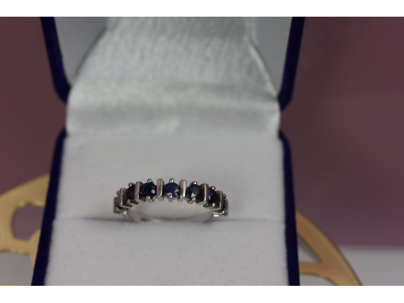 

Серебряное кольцо с темно-синей Шпинелью Sky Jewelry 000721