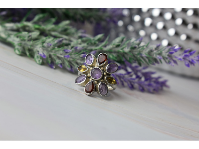 

Серебряное кольцо *FLOWER* с камнями Аметист, Цитрин и Спессартит Sky Jewelry 001032