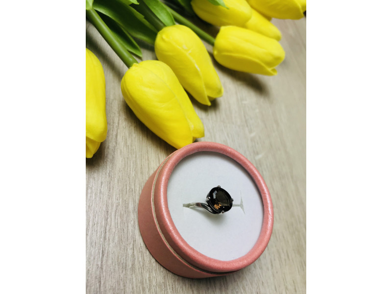 

Серебряное кольцо с камнем Гессонит Sky Jewelry 000476
