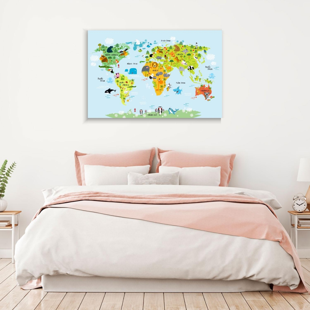 

Картина на холсте Путешествия World Map With Animals 110х150 см.
