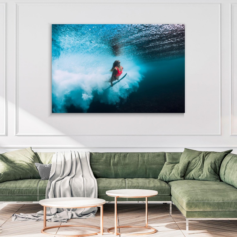 

Картина на холсте Природа Surfer Girl With Surfboard 50х65 см.