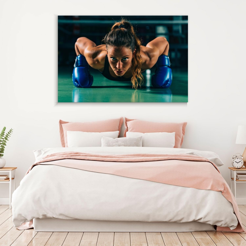 

Картина на холсте Cпорт Woman On Boxing Training 45х60 см.