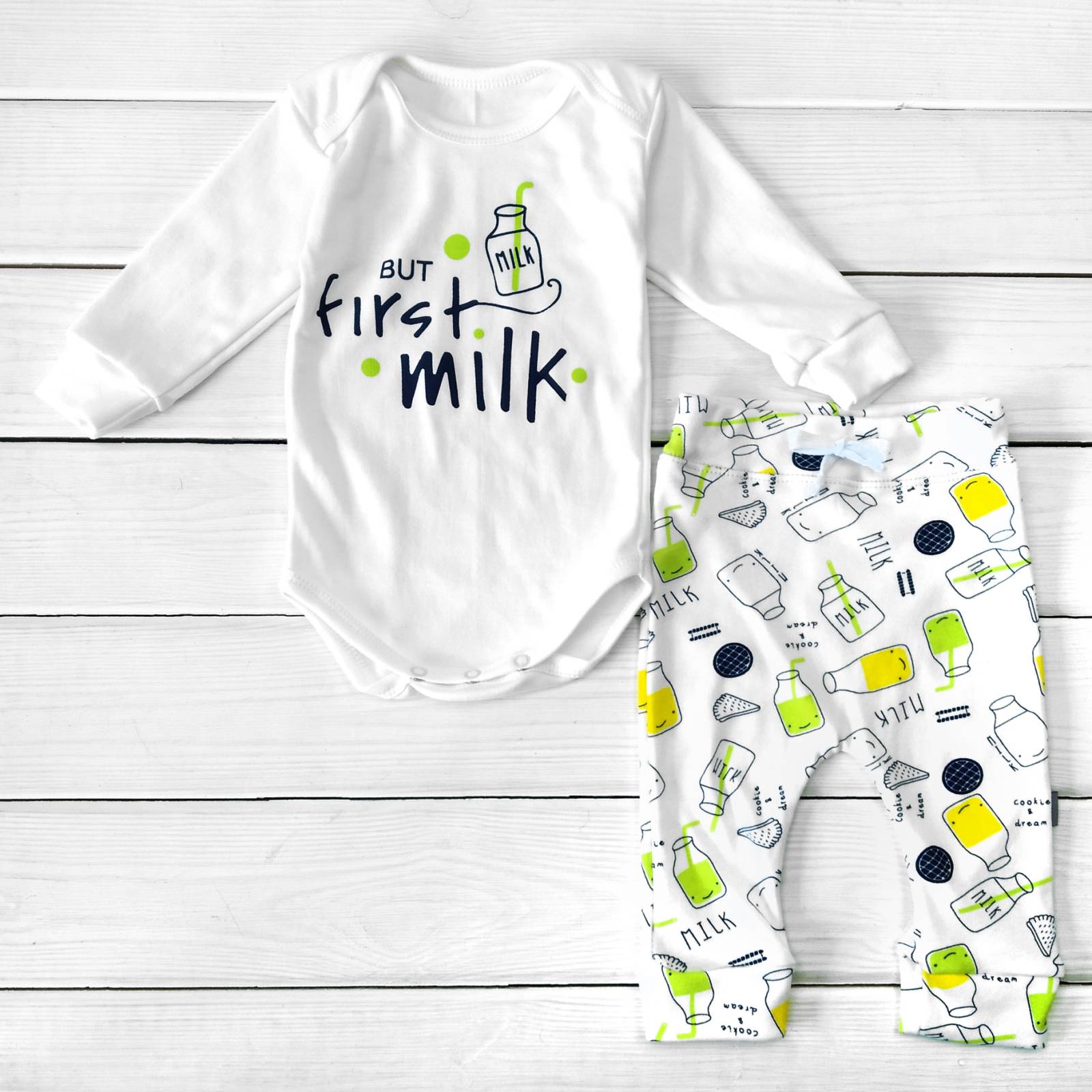 

Детский костюм боди Dexter`s со штанами but first milk 80 см молочный;желтый