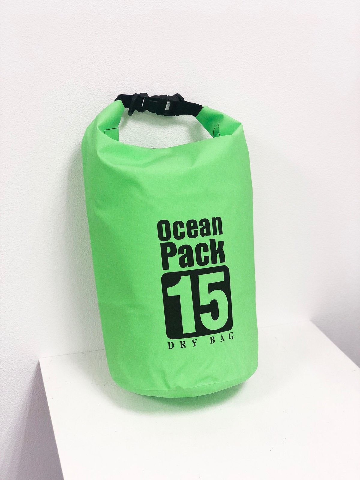 

Гермомешок водонепроницаемый 15л Green Ocean Pack (RS-19-0029 - 15L)