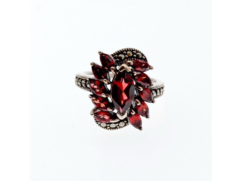 

Серебряное кольцо с камнями спессартин и морион Натуральный Sky Jewelry 002923