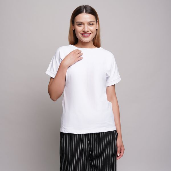 

Футболка NADEZDINA NN 52 белая 8410167-52